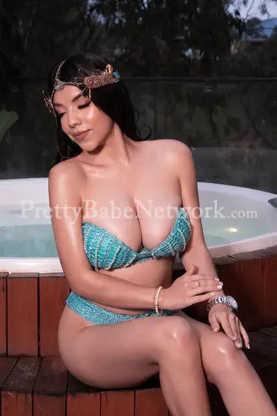 It's Me Diya💃 Instagram Model! 📞Call For GFE & Sex Service Near Phool Bagan, Kolkata